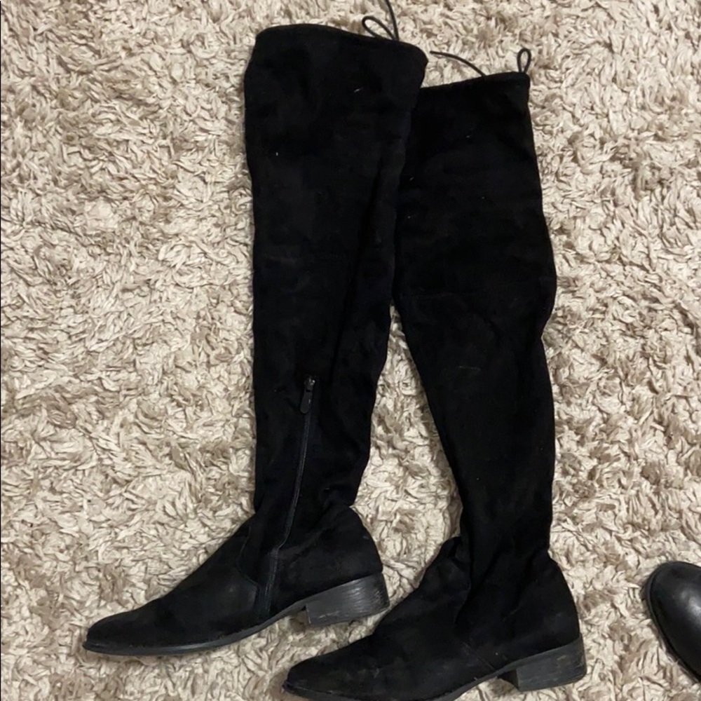 Knees high boots from Pretty little thing